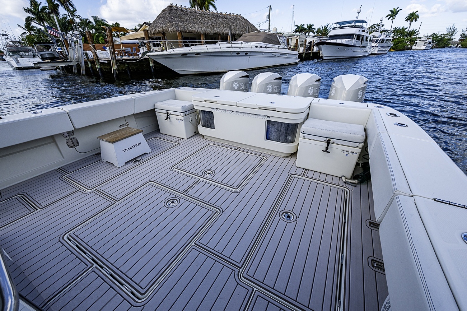 TRADITION 53ft HCB Yacht For Sale