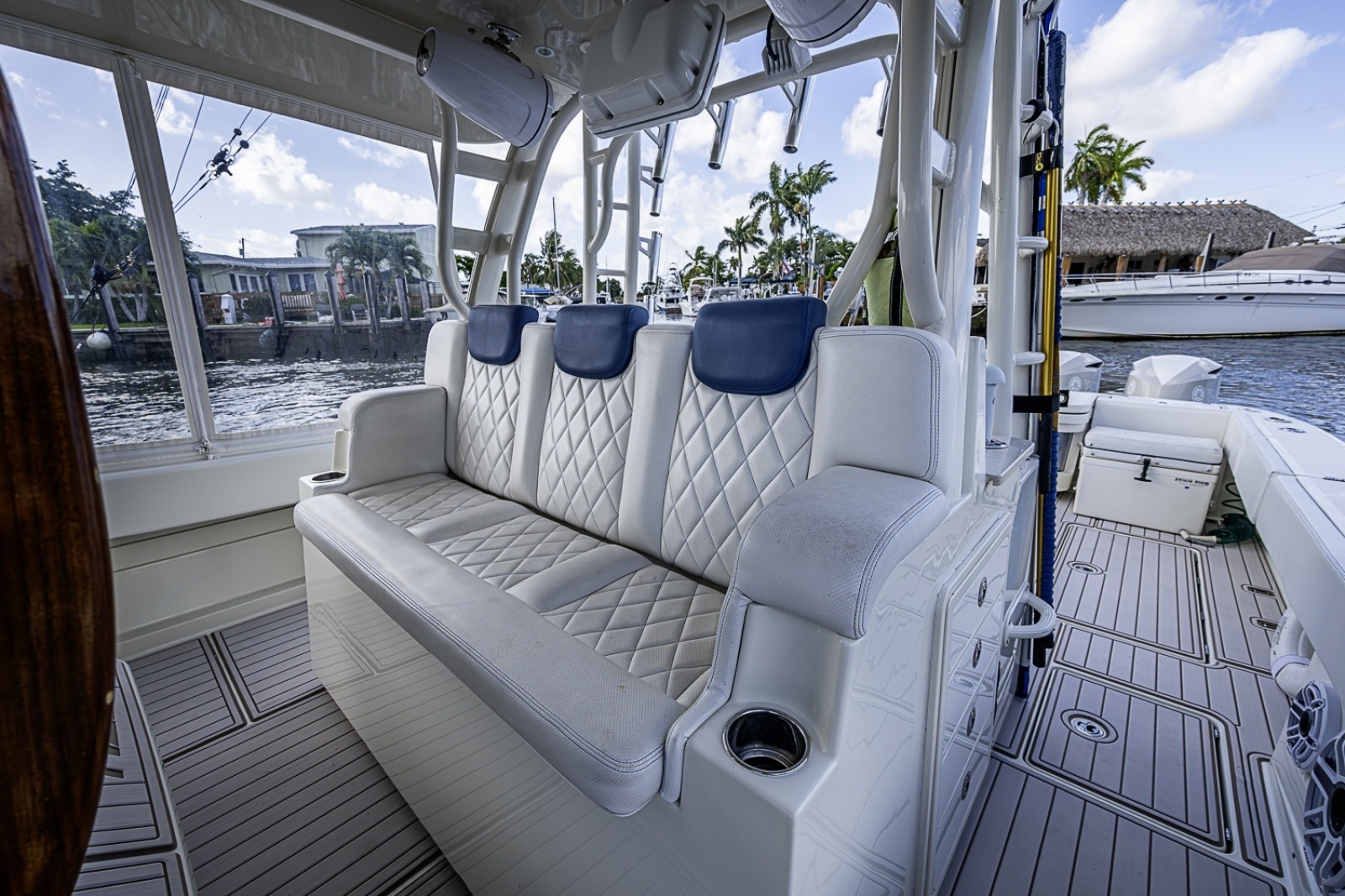 TRADITION 53ft HCB Yacht For Sale