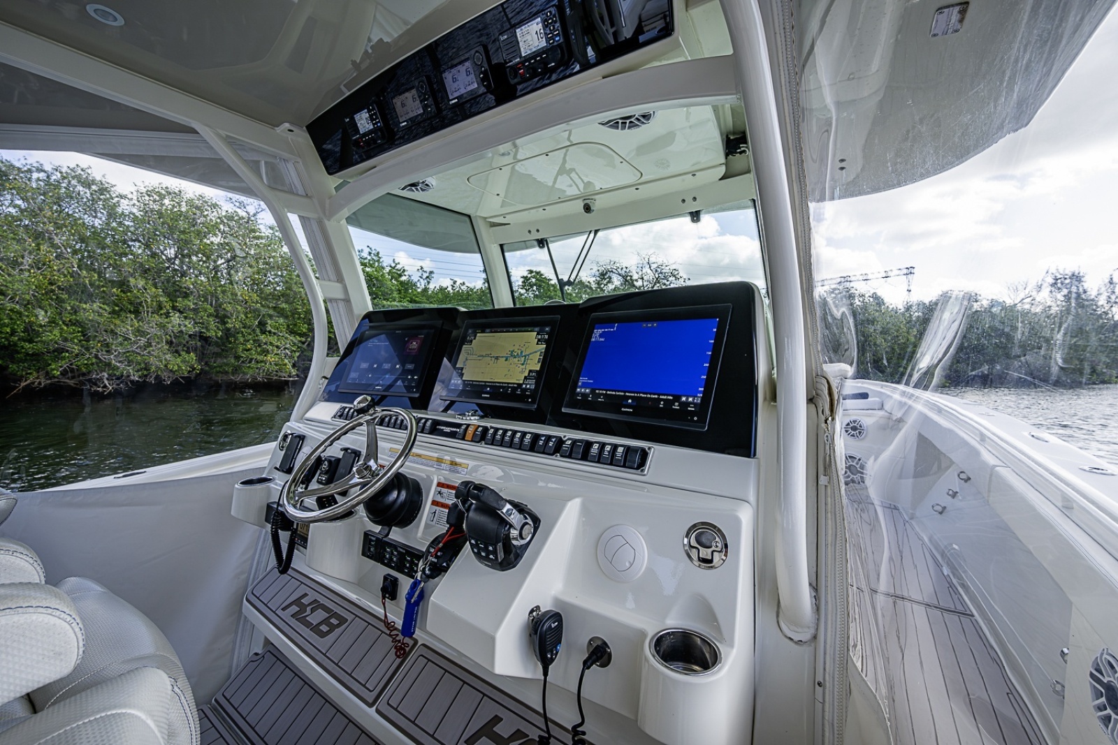 TRADITION 53ft HCB Yacht For Sale