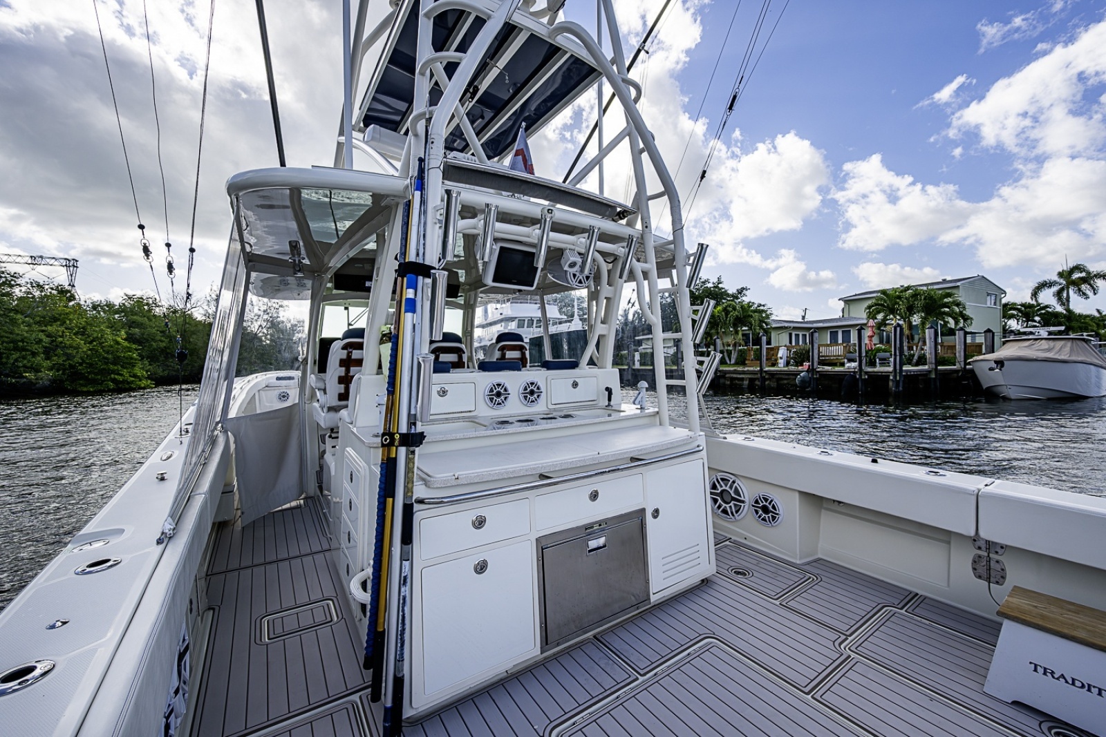 TRADITION 53ft HCB Yacht For Sale