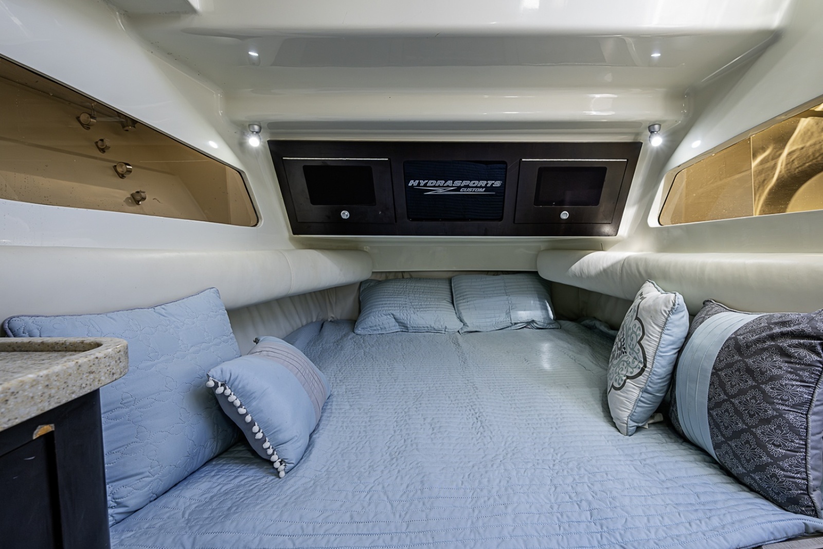 TRADITION 53ft HCB Yacht For Sale