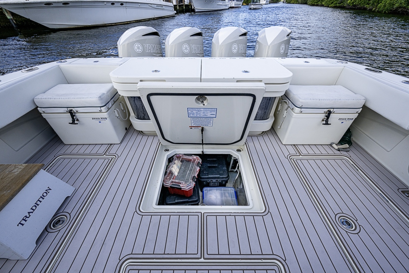 TRADITION 53ft HCB Yacht For Sale