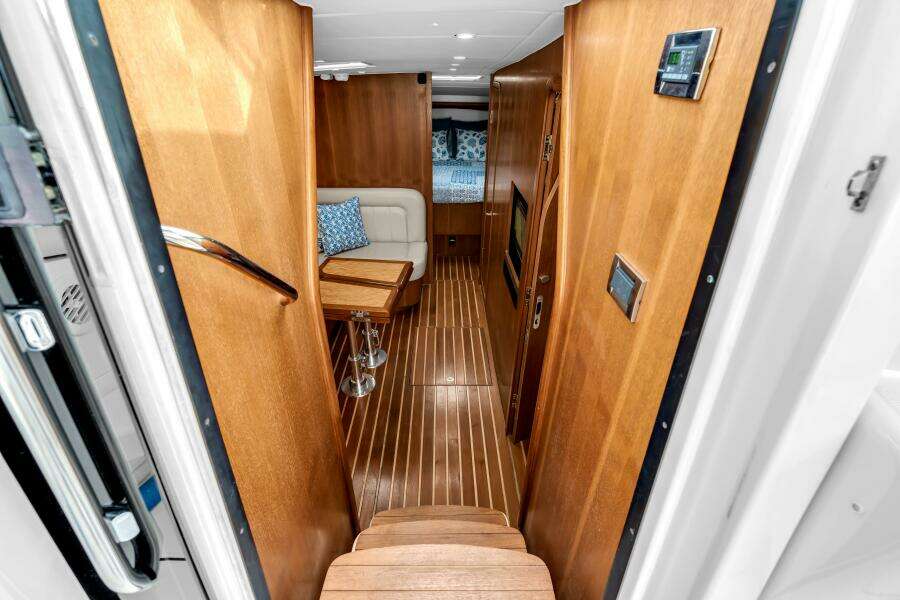 SEA G 42ft Tiara Yachts Yacht For Sale