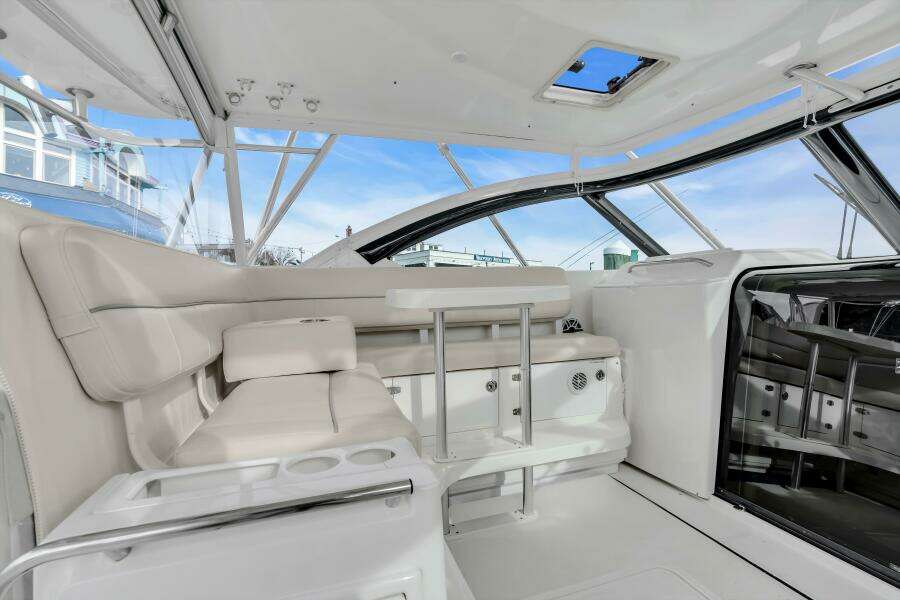 SEA G 42ft Tiara Yachts Yacht For Sale