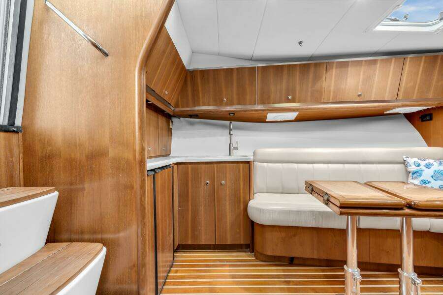 SEA G 42ft Tiara Yachts Yacht For Sale