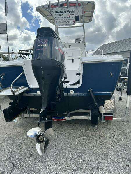 21ft Pro Line Yacht For Sale