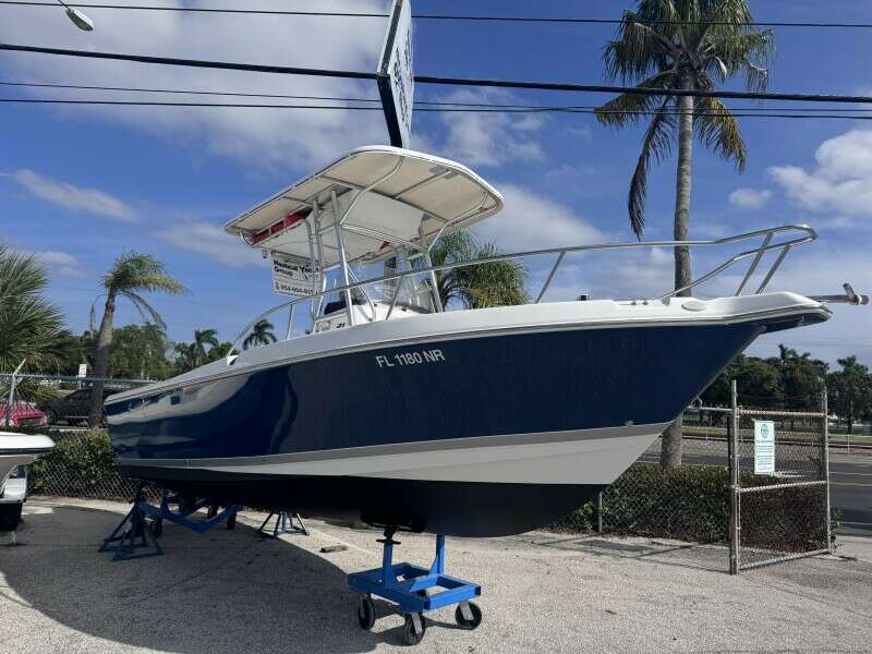 21ft Pro Line Yacht For Sale