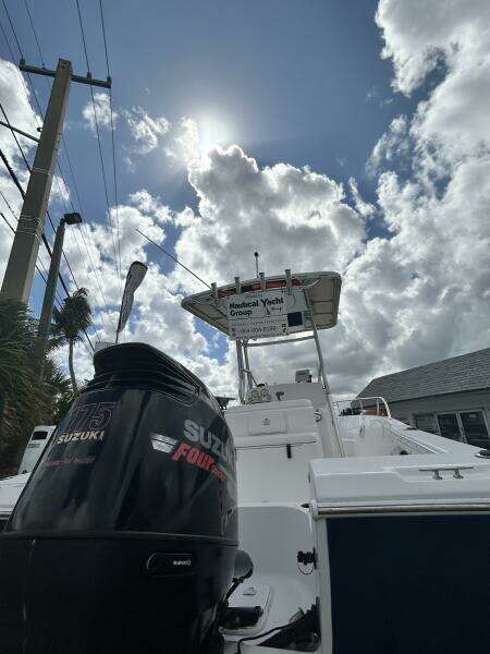 21ft Pro Line Yacht For Sale