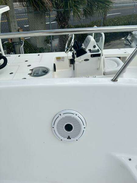 21ft Pro Line Yacht For Sale