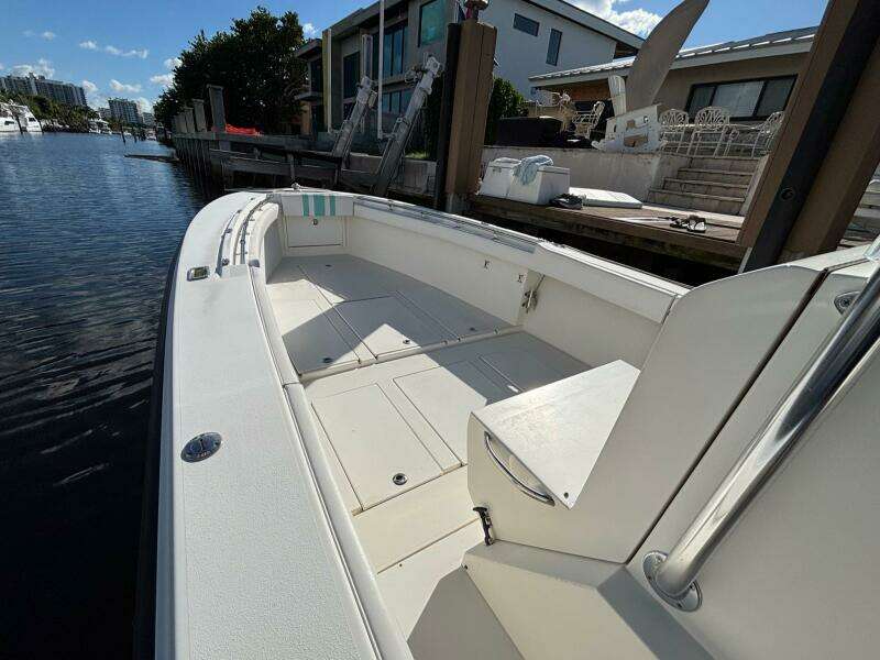 28ft Whitewater Yacht For Sale