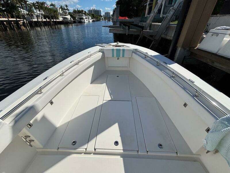 28ft Whitewater Yacht For Sale