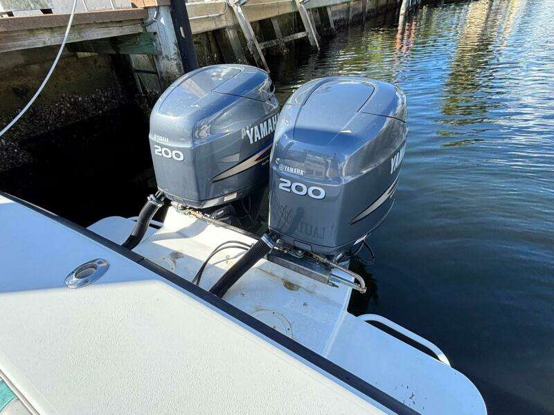 28ft Whitewater Yacht For Sale