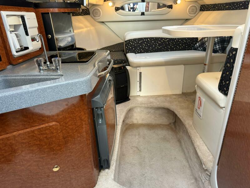 26' 1999 Wellcraft Martinique 2600