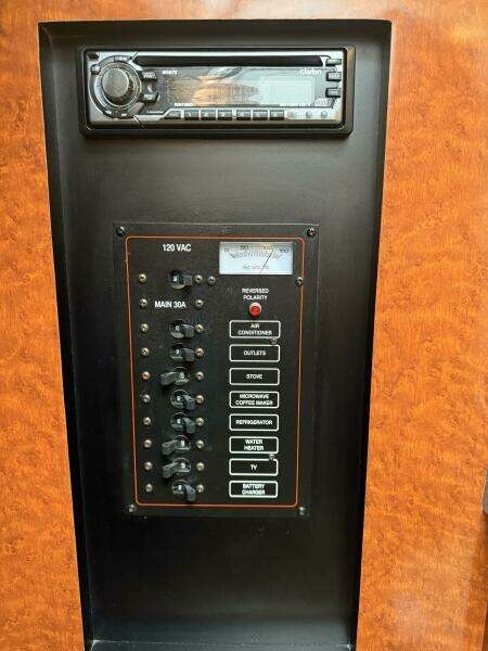 26ft Wellcraft Yacht For Sale