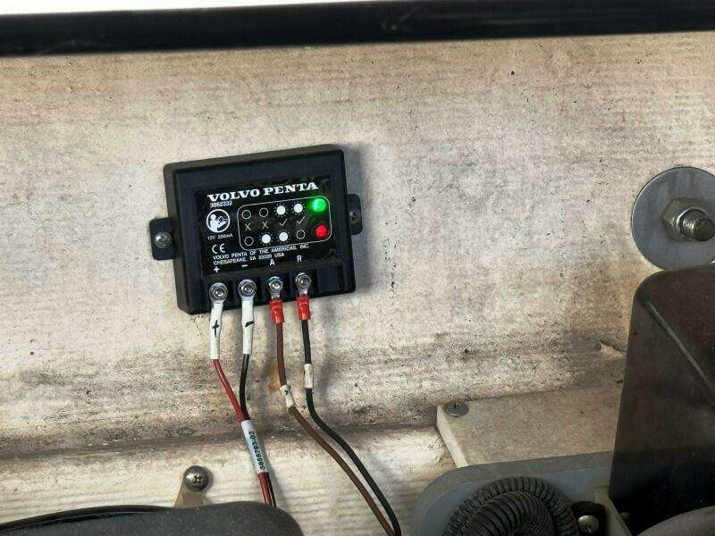 26ft Wellcraft Yacht For Sale