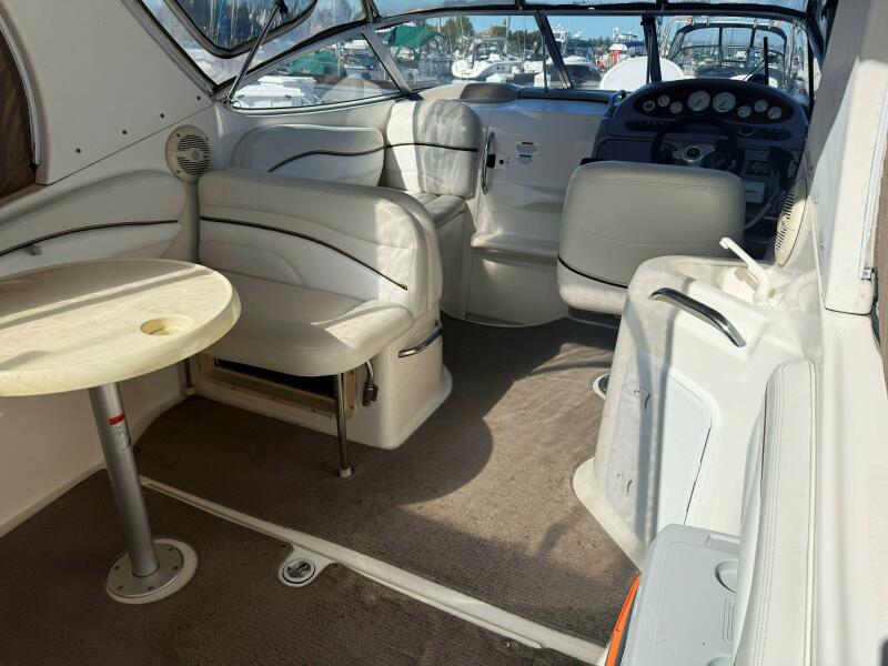 26' 1999 Wellcraft Martinique 2600