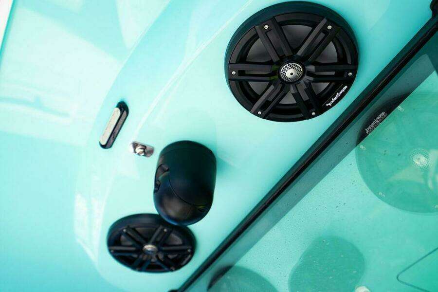 34ft Reef Runner Yacht For Sale