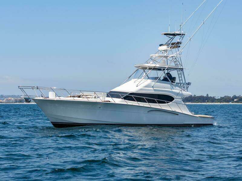2004 Hatteras 54 Convertible 