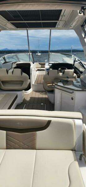 Black Diamond 33ft Chaparral Yacht For Sale