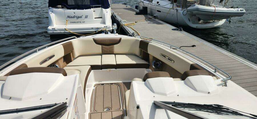 Black Diamond 33ft Chaparral Yacht For Sale