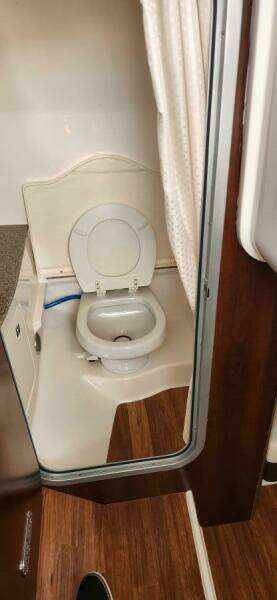 Black Diamond 33ft Chaparral Yacht For Sale