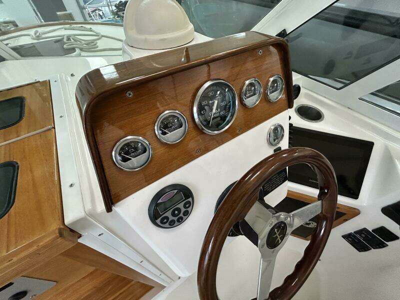 25ft Hunt Yachts Yacht For Sale