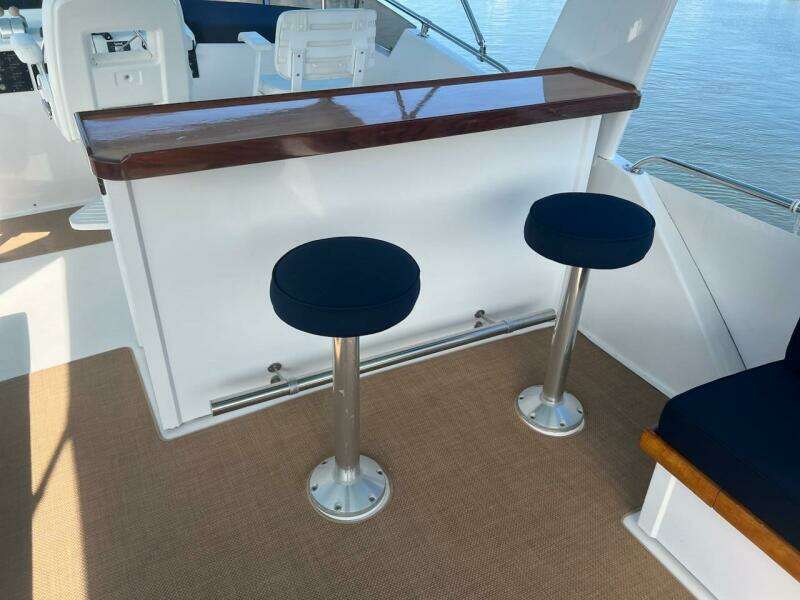 Longtail 58ft Hatteras Yacht For Sale