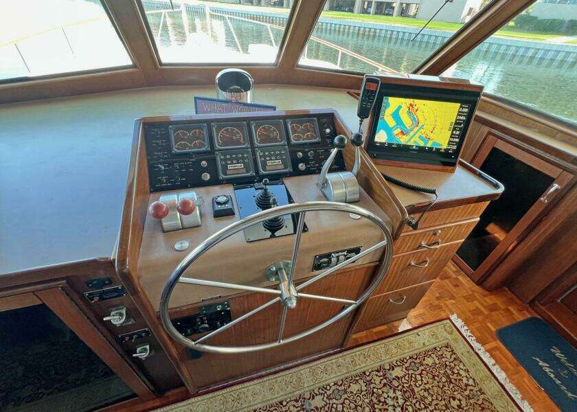 Longtail 58ft Hatteras Yacht For Sale