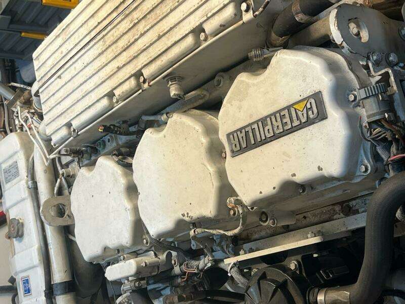 Longtail 58ft Hatteras Yacht For Sale