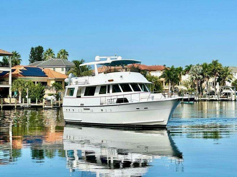 Longtail 58ft Hatteras Yacht For Sale