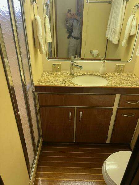 Longtail 58ft Hatteras Yacht For Sale