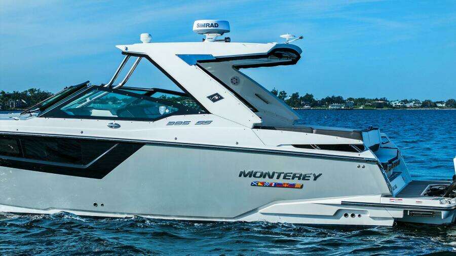2023 Monterey 385 SS - Profile