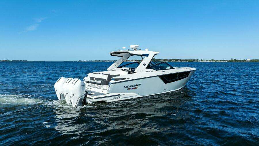 2023 Monterey 385 SS - Profile