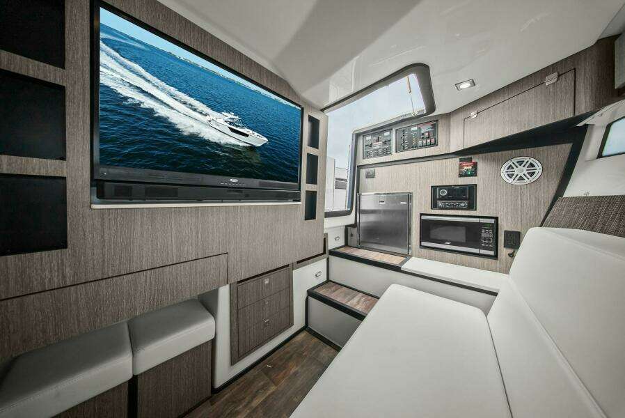 2023 Monterey 385 SS - Stateroom