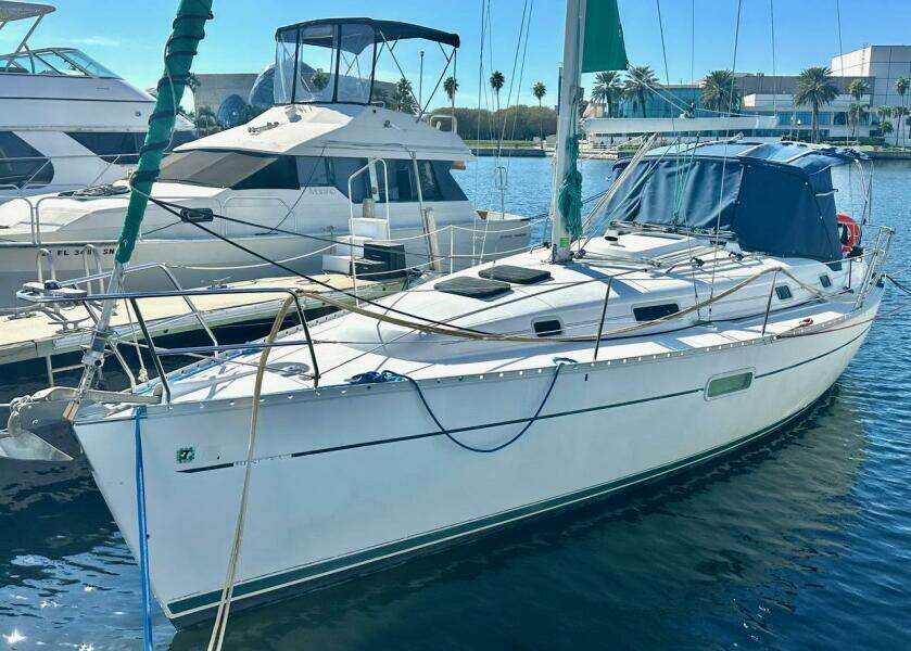 Carina 36ft Beneteau Yacht For Sale
