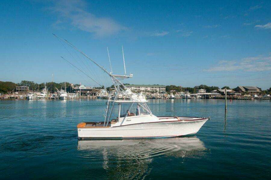 2024 Maverick Yachts Costa Rica 36 Walkaround- GAME ON-