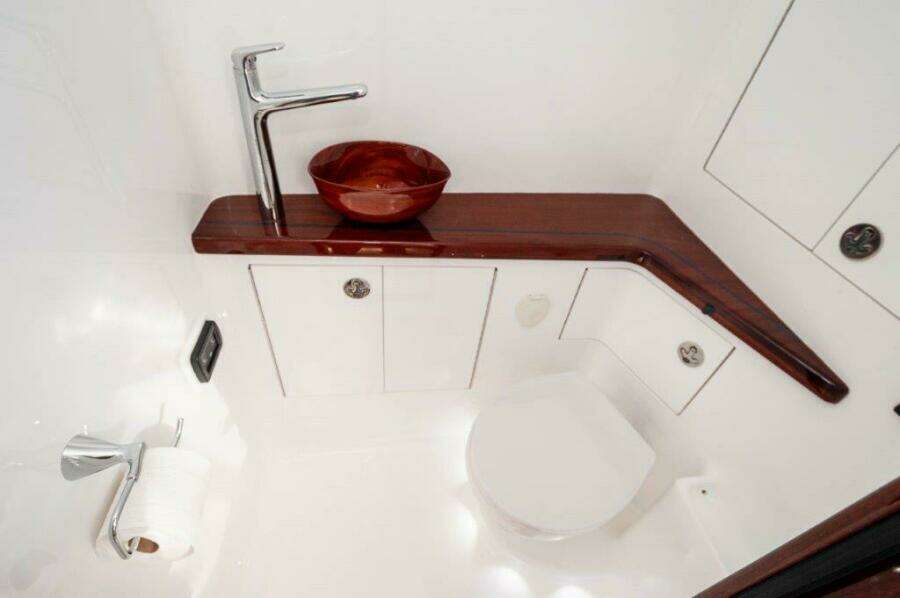 2024 Maverick Yachts Costa Rica 36 Walkaround- GAME ON- Head