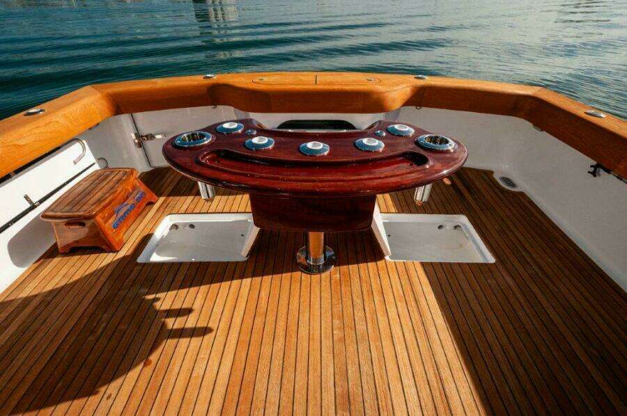 2024 Maverick Yachts Costa Rica 36 Walkaround- GAME ON- Cockpit