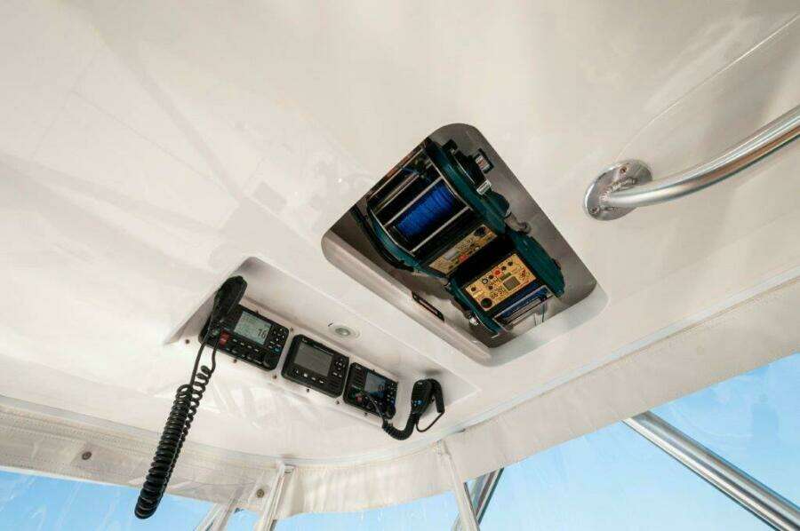 2024 Maverick Yachts Costa Rica 36 Walkaround- GAME ON- Helm