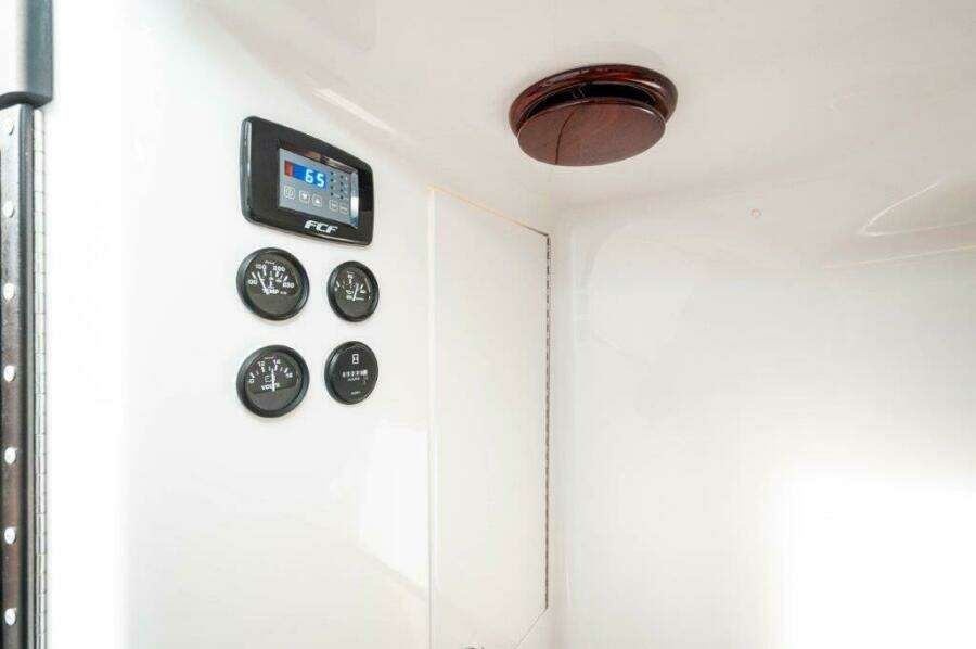 2024 Maverick Yachts Costa Rica 36 Walkaround- GAME ON- Helm