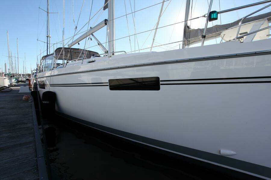 Timeless 42ft Catalina Yacht For Sale