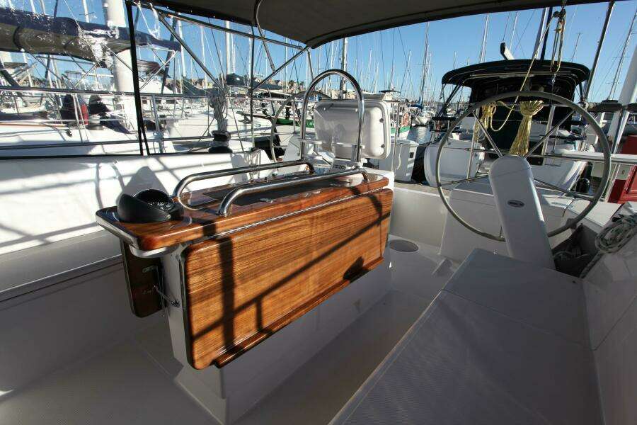 Timeless 42ft Catalina Yacht For Sale