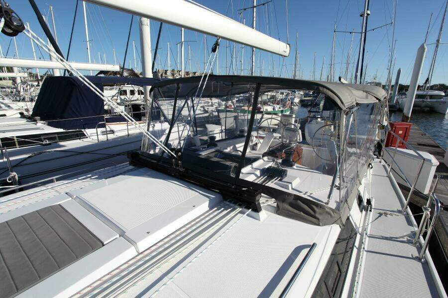 Timeless 42ft Catalina Yacht For Sale