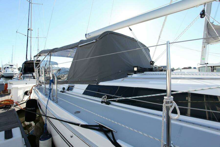 Timeless 42ft Catalina Yacht For Sale