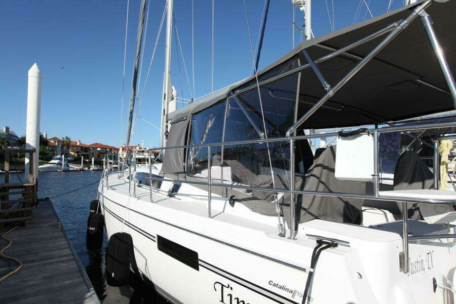 Timeless 42ft Catalina Yacht For Sale