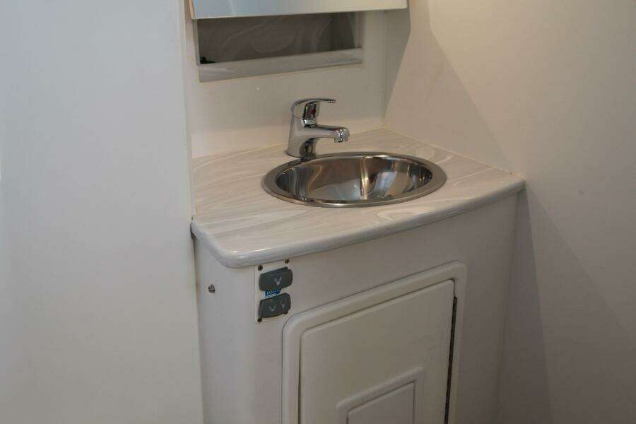 Timeless 42ft Catalina Yacht For Sale