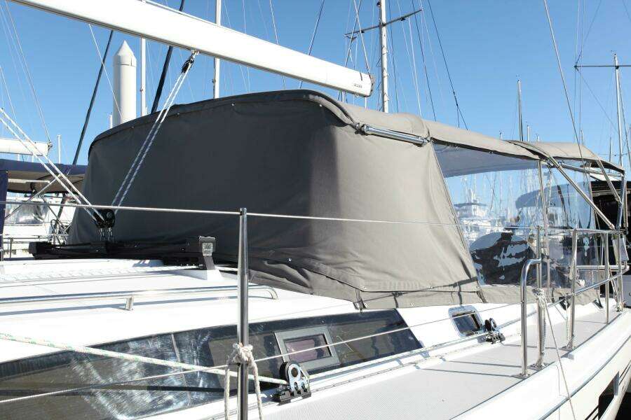 Timeless 42ft Catalina Yacht For Sale
