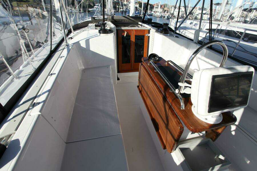 Timeless 42ft Catalina Yacht For Sale