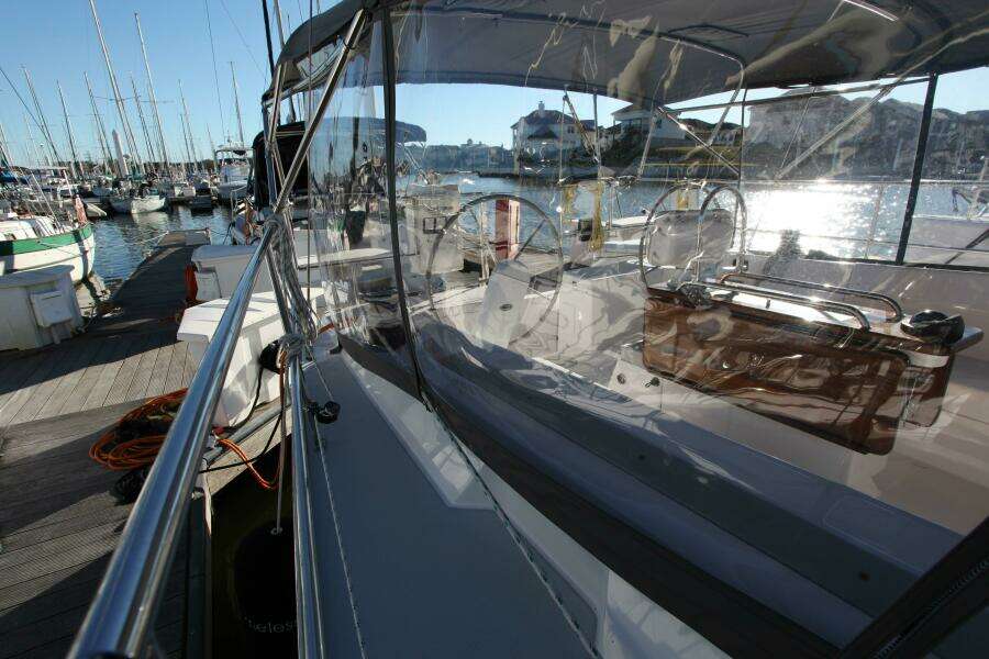 Timeless 42ft Catalina Yacht For Sale