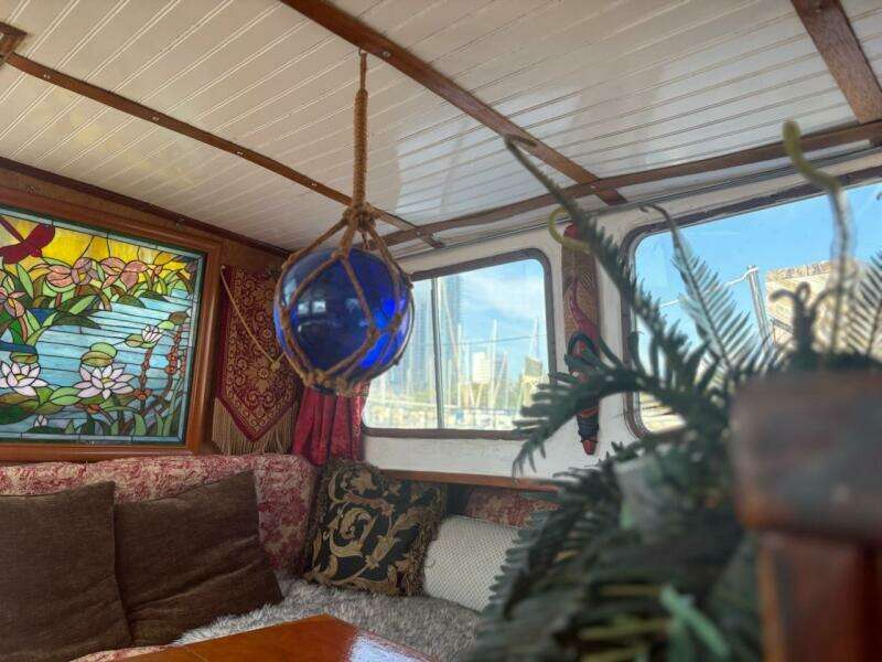 40ft Islander Yacht For Sale